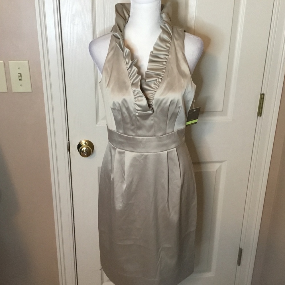 Taylor NWT Tan/Champaign Satin Sleeveless Ruffle Dress - Size 4